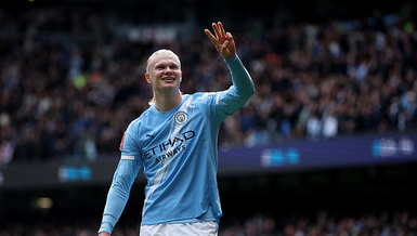 "FA Cup'ta Manchester City Fırtınası: Liverpool'u 4-0 Mağlup Ederek Yarı Finale Yükseldi"